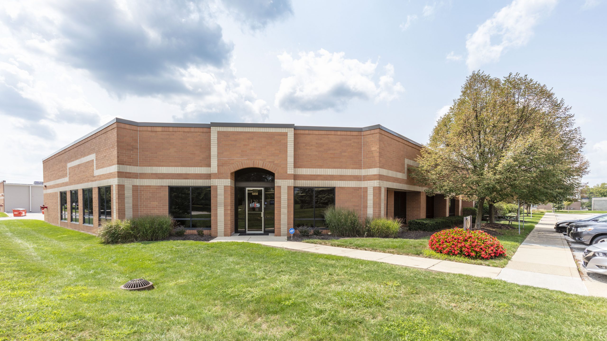 https://www.teamweston.com/wp-content/uploads/2021/02/Indy-Building-120_2-scaled.jpg